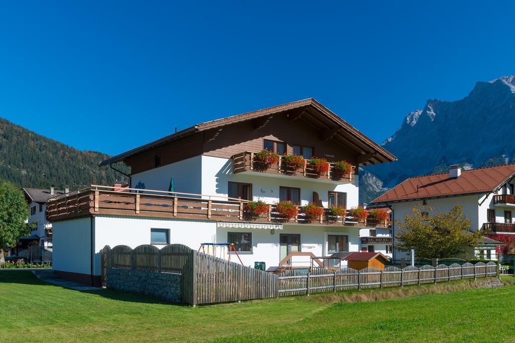 Haus Enzian Διαμέρισμα Lermoos Εξωτερικό φωτογραφία